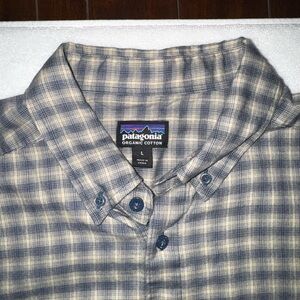 Patagonia Men's Beige and Blue Checkered Shirt